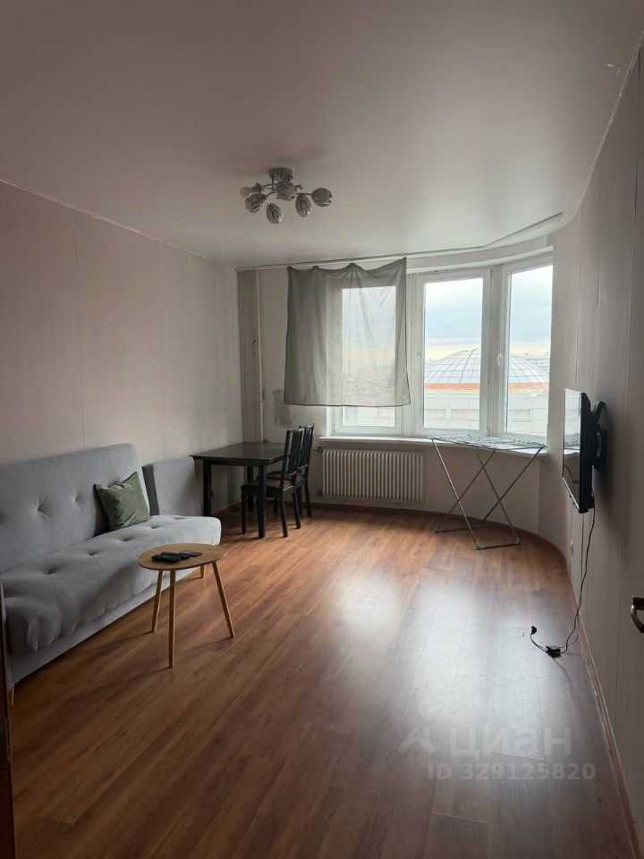 2-комнатная квартира, 63 м² — фотография 3