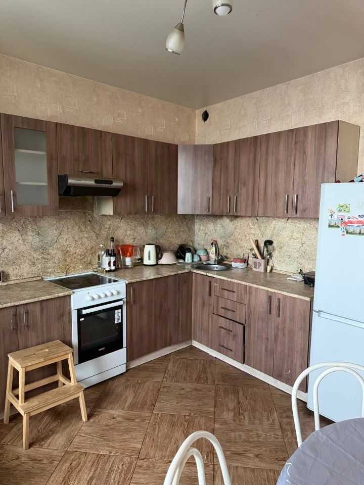 2-комнатная квартира, 63 м² — фотография 2