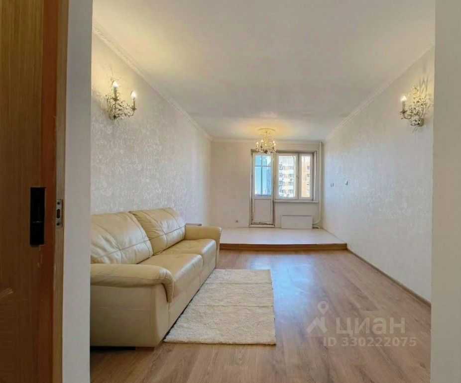3-комнатная квартира, 76 м² — фотография 2