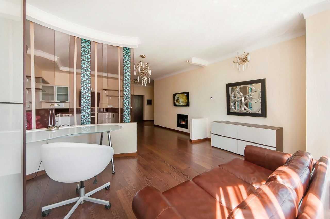 2-комнатная квартира, 70 м² — фотография 3