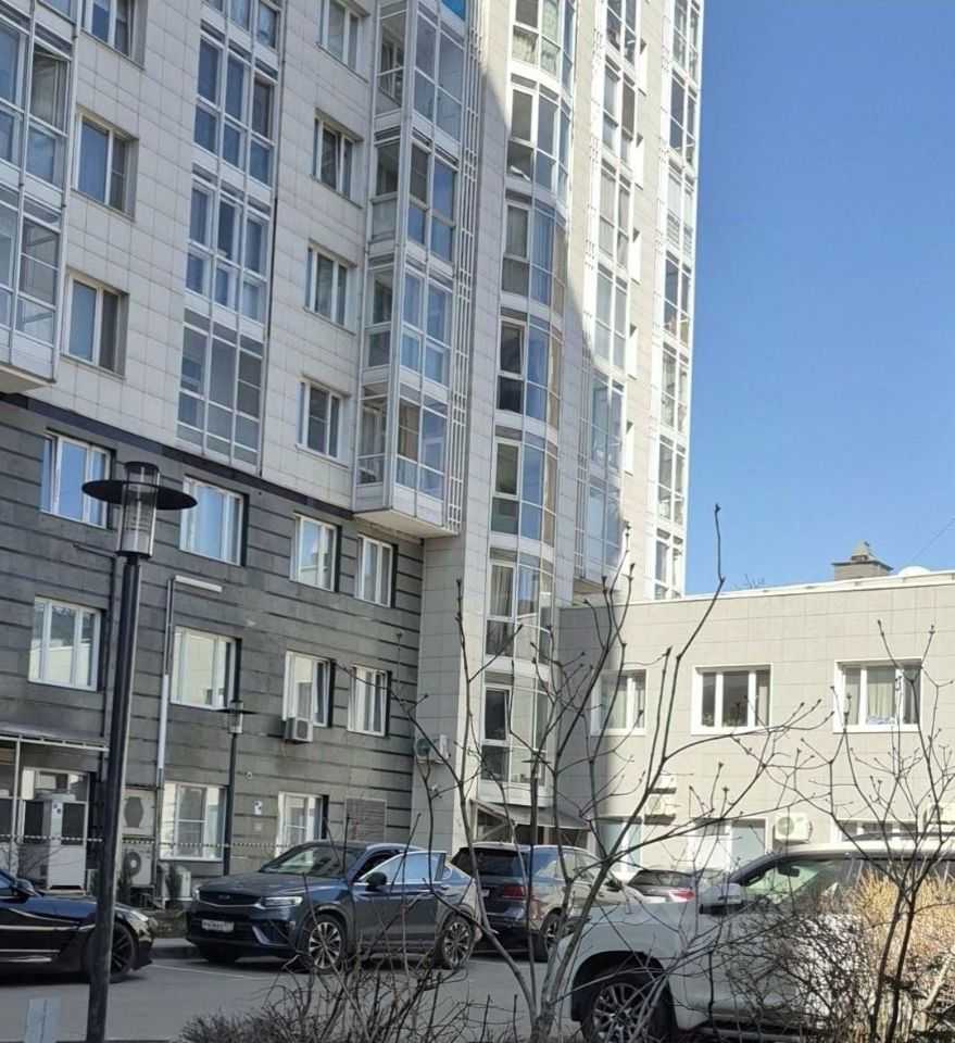 2-комнатная квартира, 71 м² — фотография 2