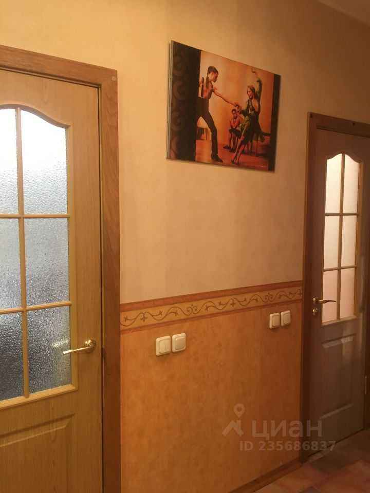 2-комнатная квартира, 68 м² — фотография 2
