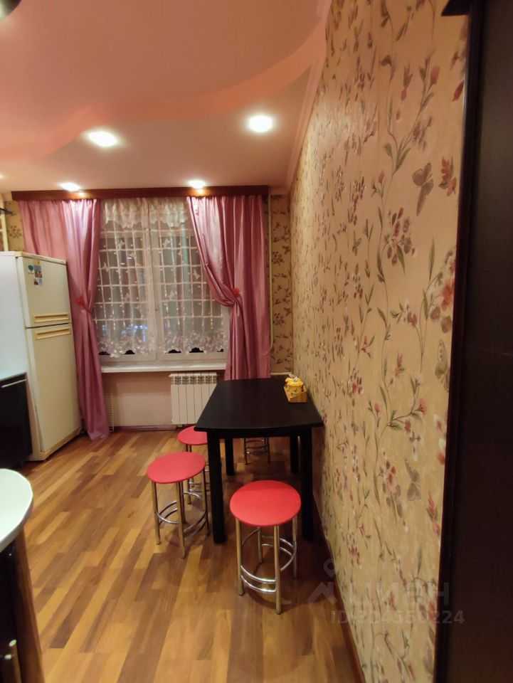 1-комнатная квартира, 32,7 м² — фотография 2