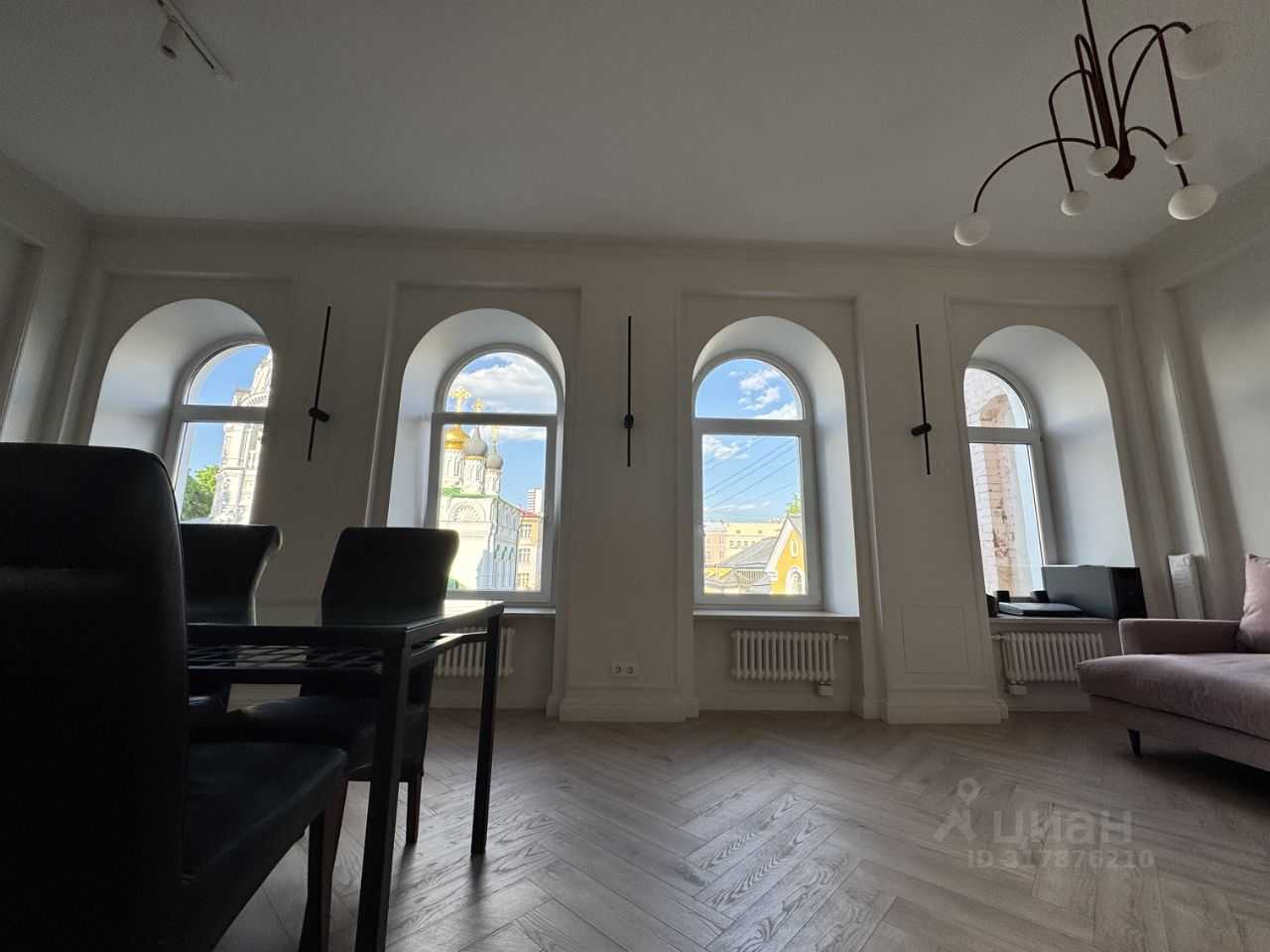 2-комнатная квартира, 90 м²