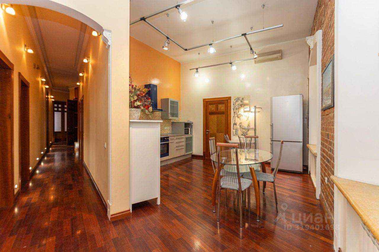5-комнатная квартира, 156 м²