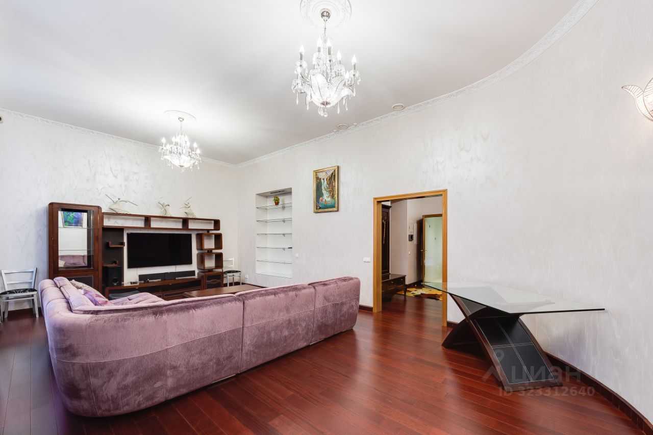 4-комнатная квартира, 180 м² — фотография 3