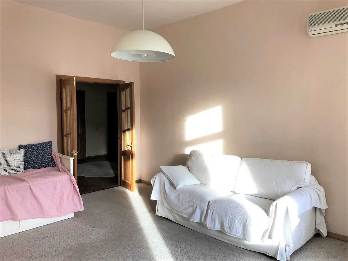 2-комнатная квартира, 75 м² — фотография 3