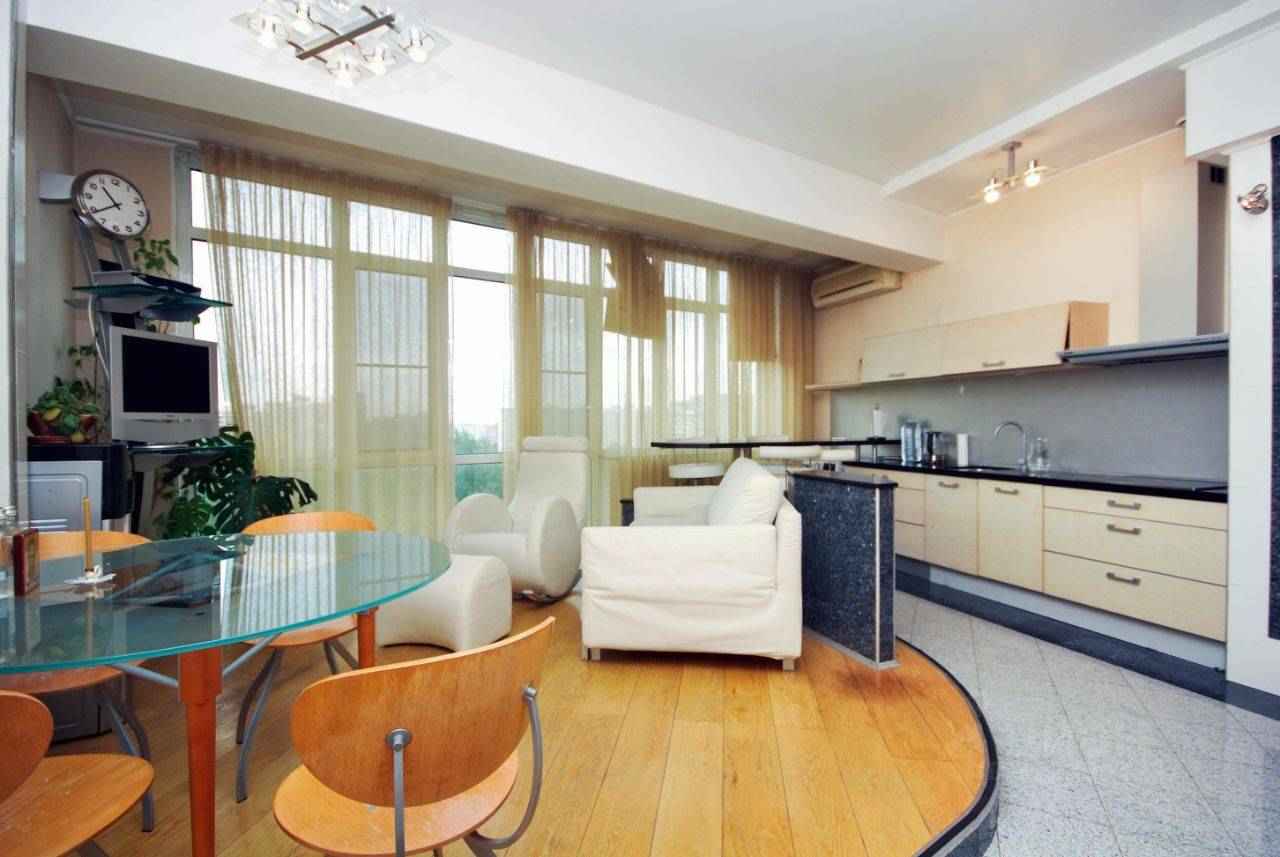 2-комнатная квартира, 100 м²