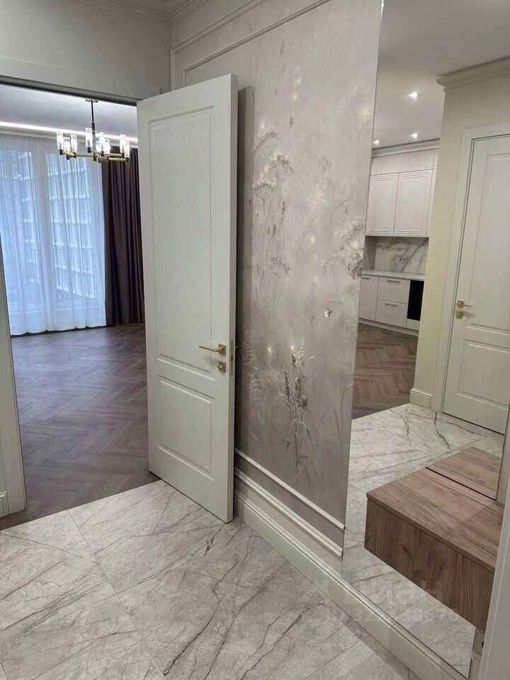 2-комнатная квартира, 55 м² — фотография 3