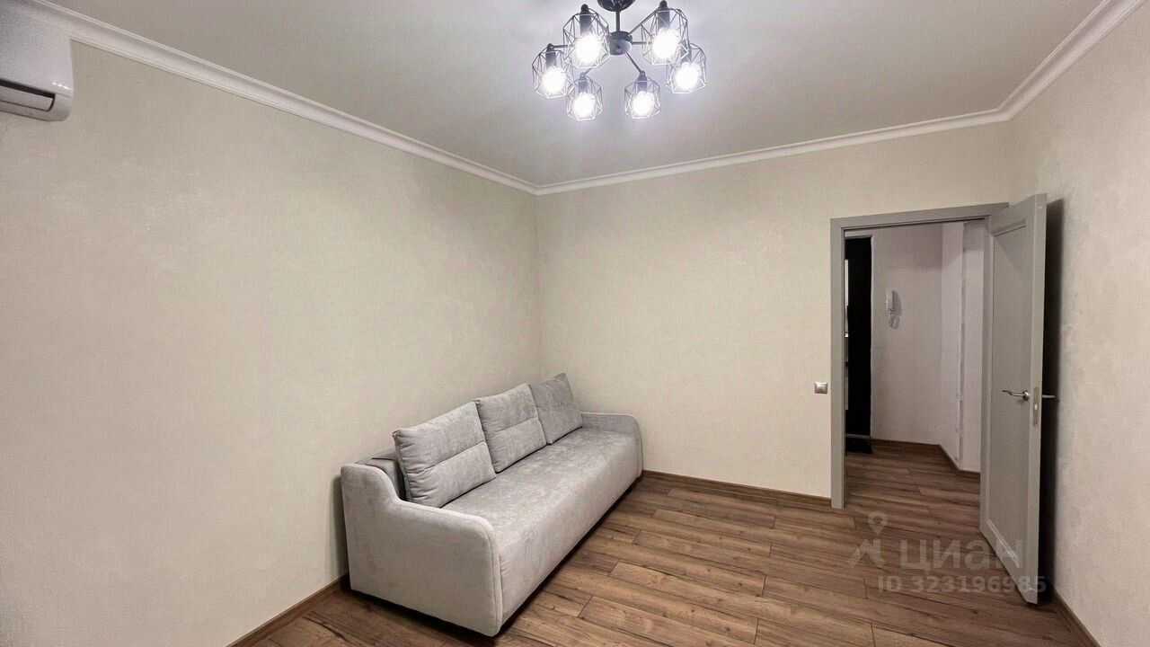 1-комнатная квартира, 38 м² — фотография 2