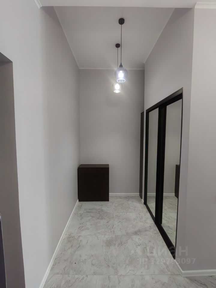 3-комнатная квартира, 106 м² — фотография 2