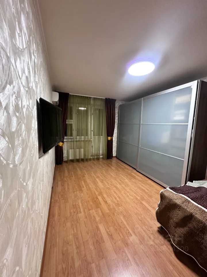 2-комнатная квартира, 56 м² — фотография 3