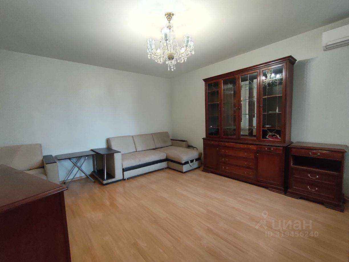 2-комнатная квартира, 64 м² — фотография 2
