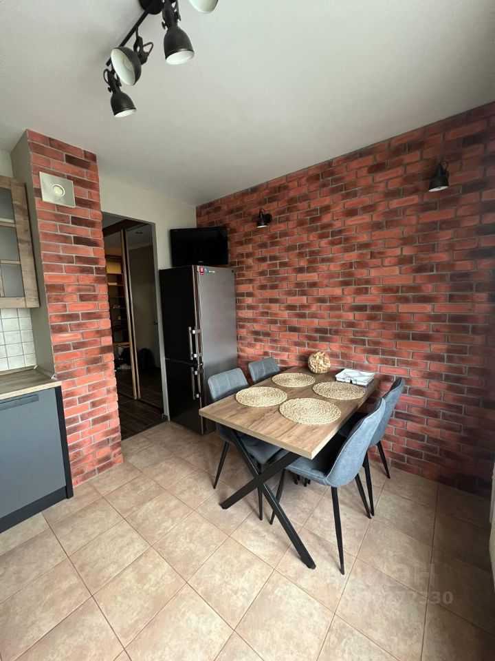 2-комнатная квартира, 58 м² — фотография 2