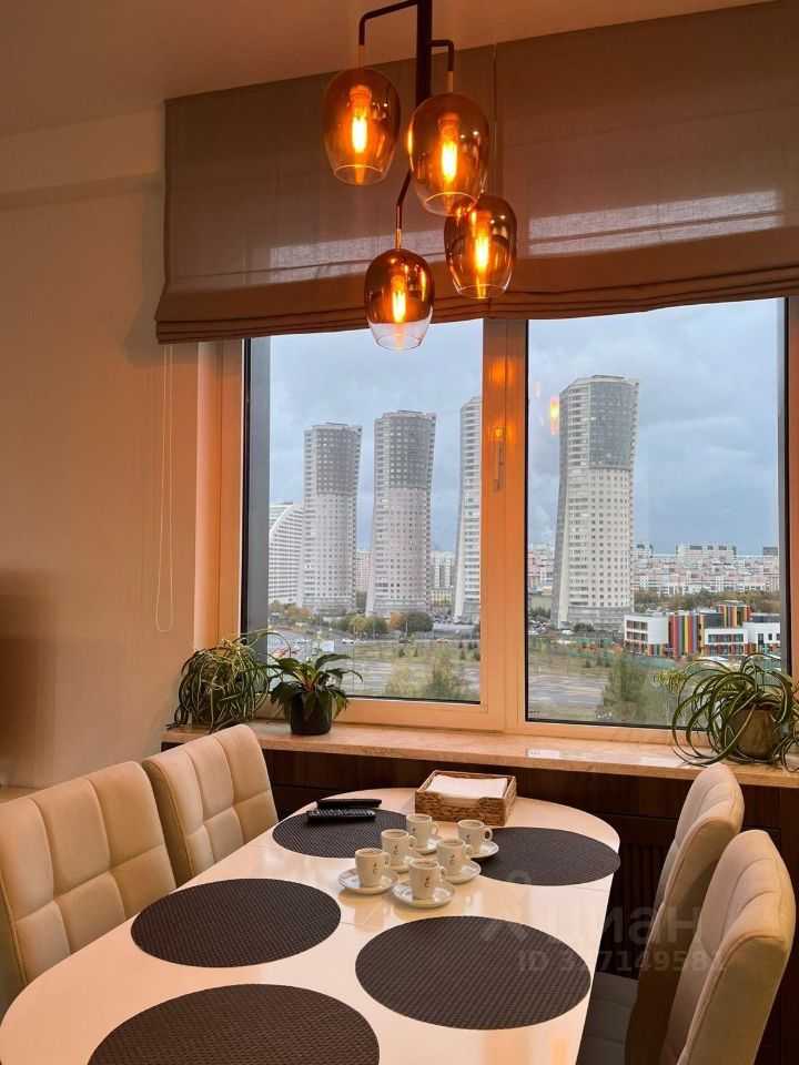 4-комнатная квартира, 105 м² — фотография 3