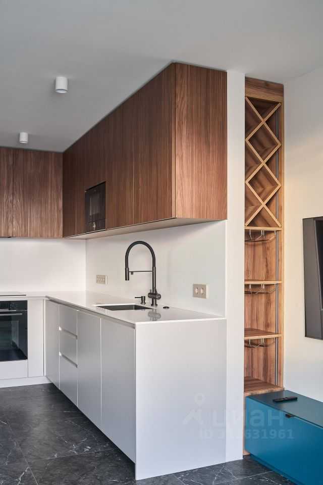 4-комнатная квартира, 75 м² — фотография 2
