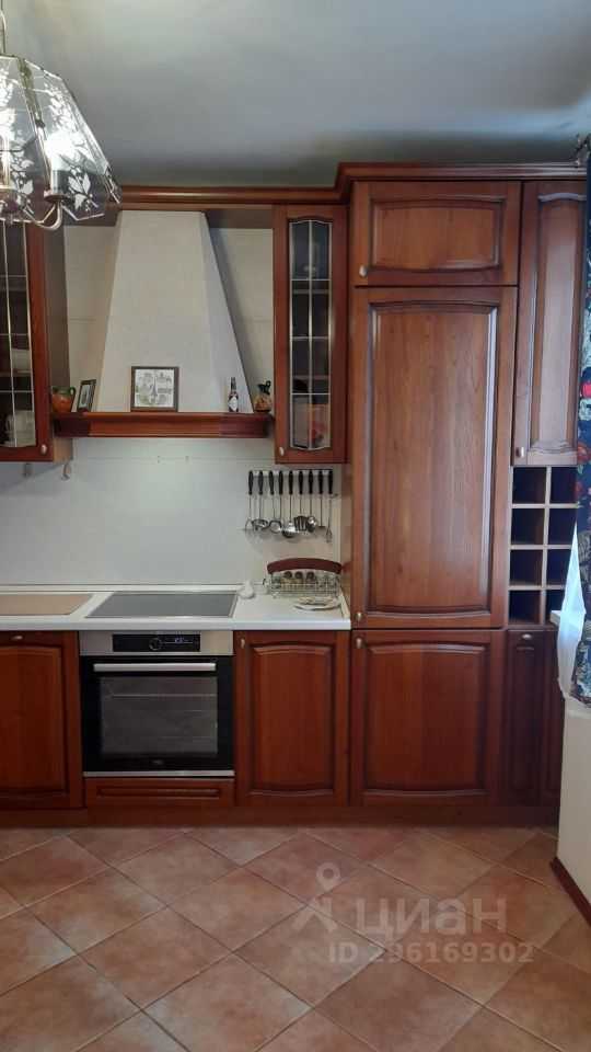 4-комнатная квартира, 110 м² — фотография 3