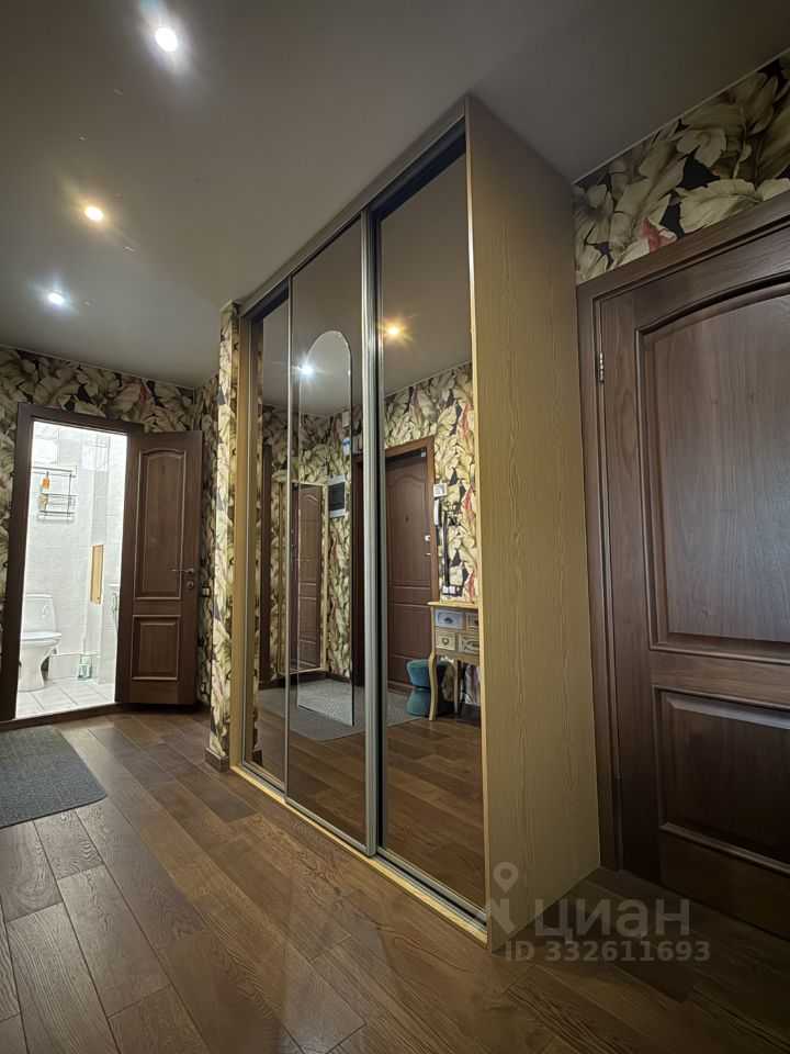 4-комнатная квартира, 93,5 м² — фотография 2