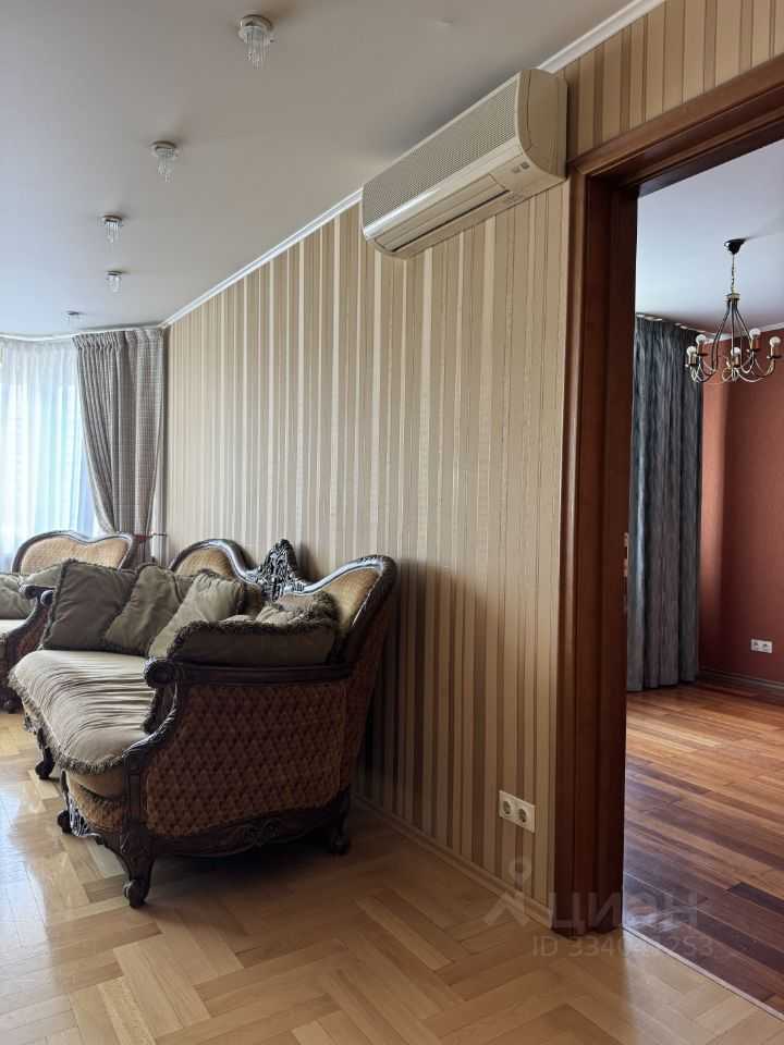 4-комнатная квартира, 110 м² — фотография 2