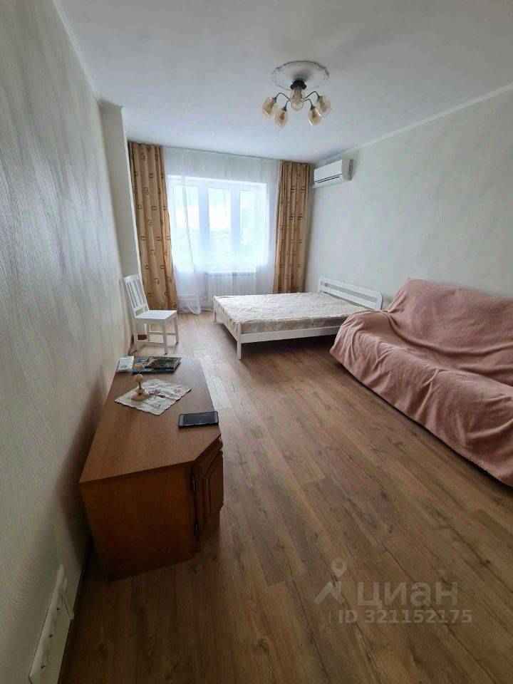 1-комнатная квартира, 50 м² — фотография 3