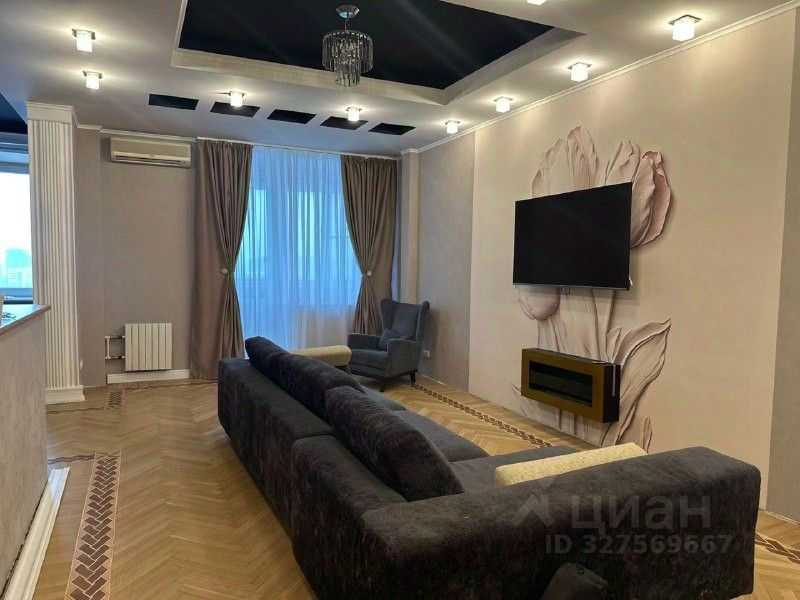 4-комнатная квартира, 154 м²