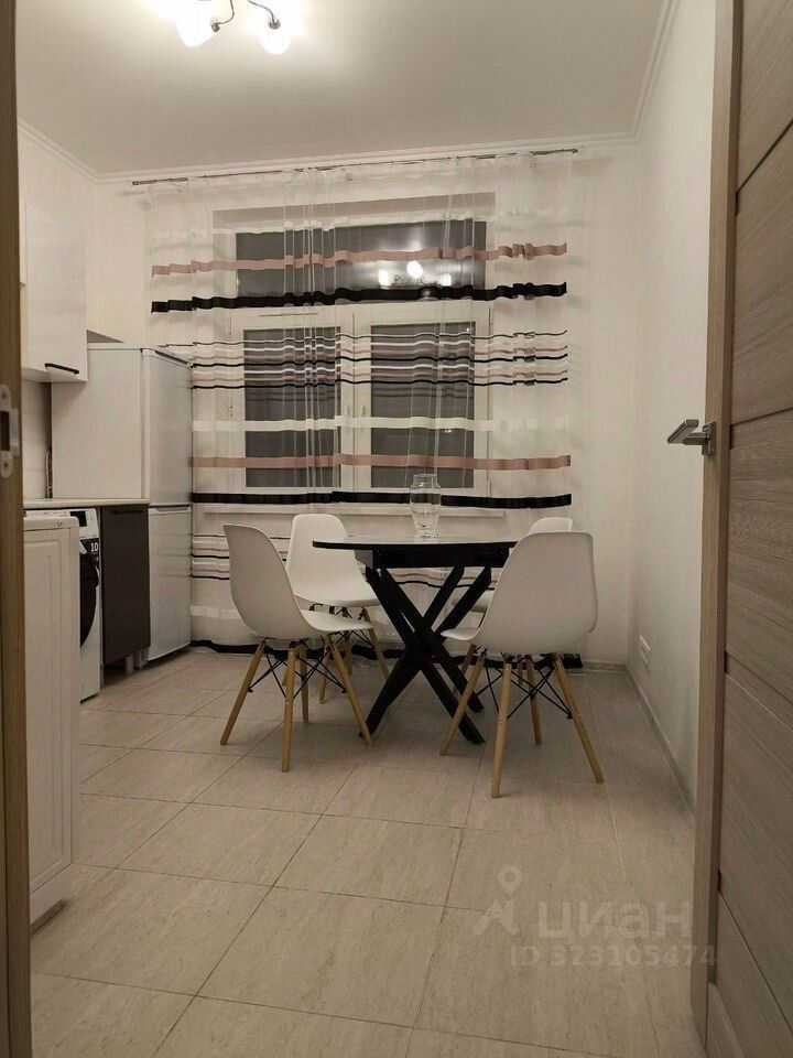 2-комнатная квартира, 55 м² — фотография 2