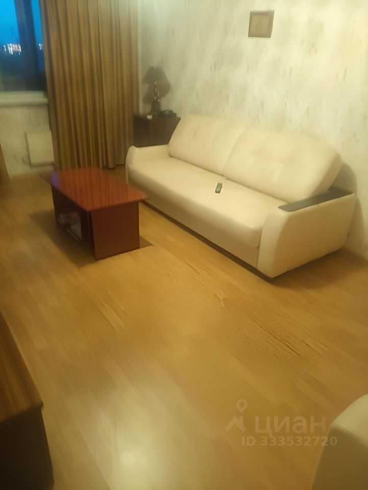 3-комнатная квартира, 76 м² — фотография 2