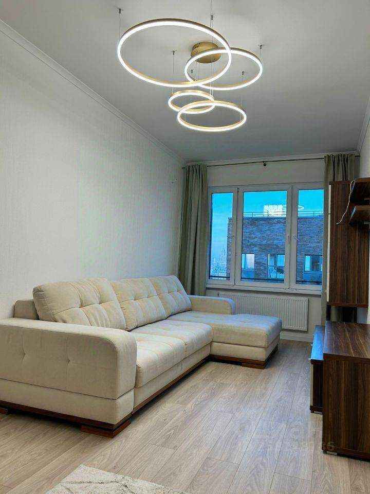 1-комнатная квартира, 43 м² — фотография 2
