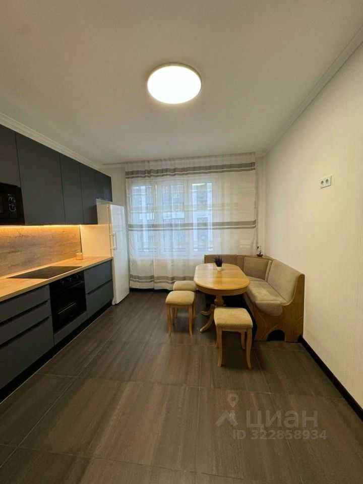 2-комнатная квартира, 60 м² — фотография 2