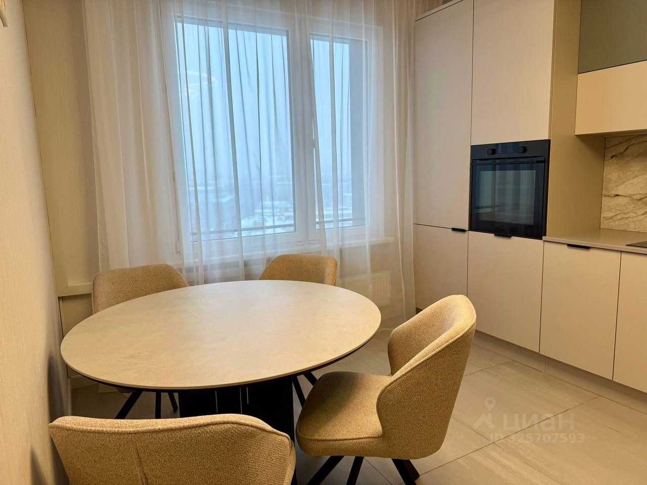 2-комнатная квартира, 61,5 м² — фотография 3