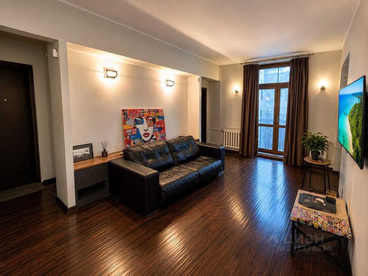 2-комнатная квартира, 80 м² — фотография 2