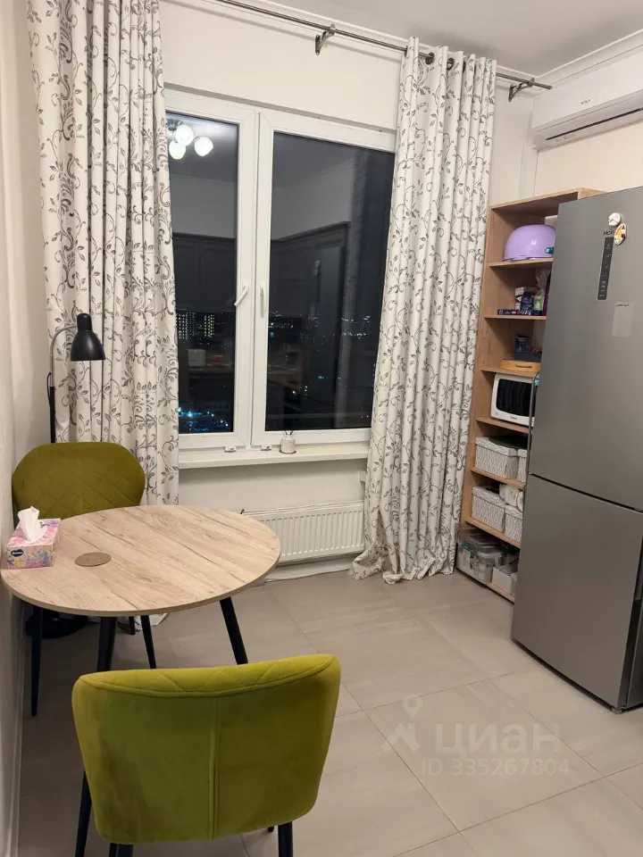 1-комнатная квартира, 35 м² — фотография 2