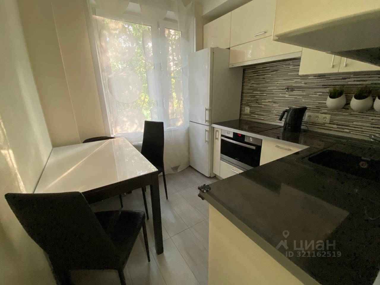 1-комнатная квартира, 33 м²