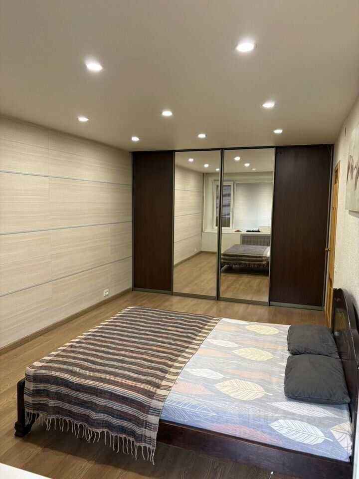 2-комнатная квартира, 55 м² — фотография 2