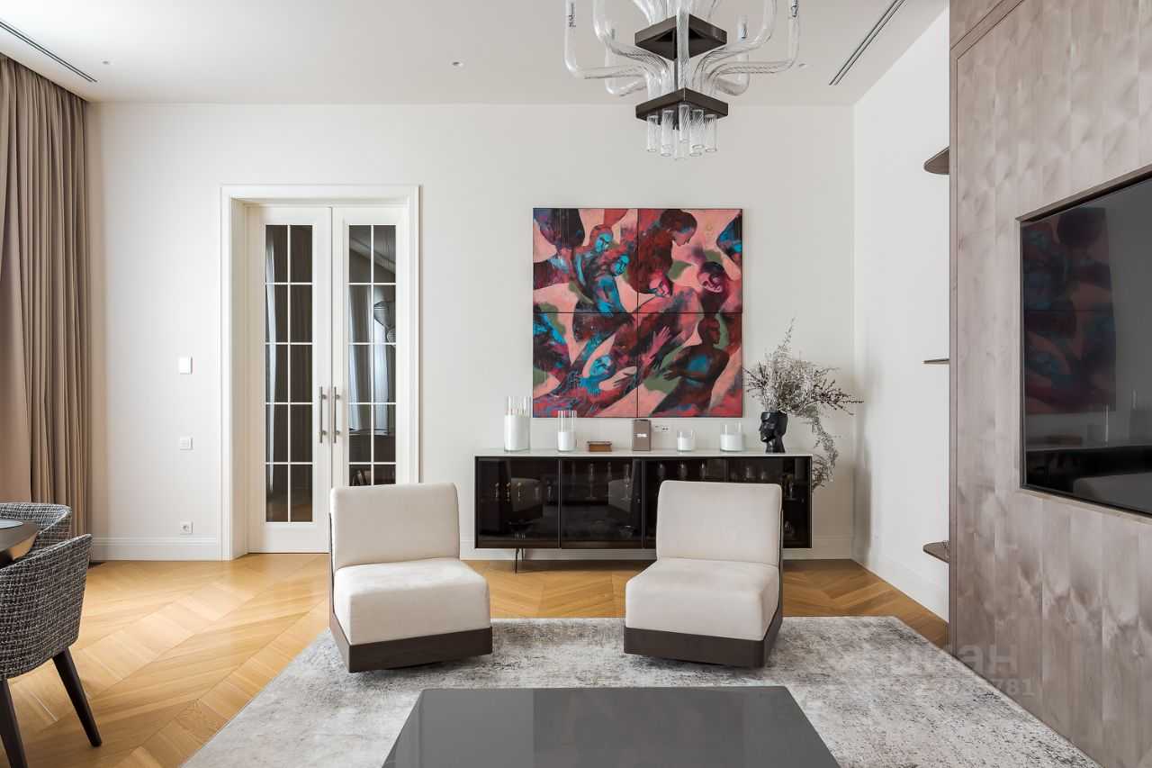 3-комнатная квартира, 195 м² — фотография 2