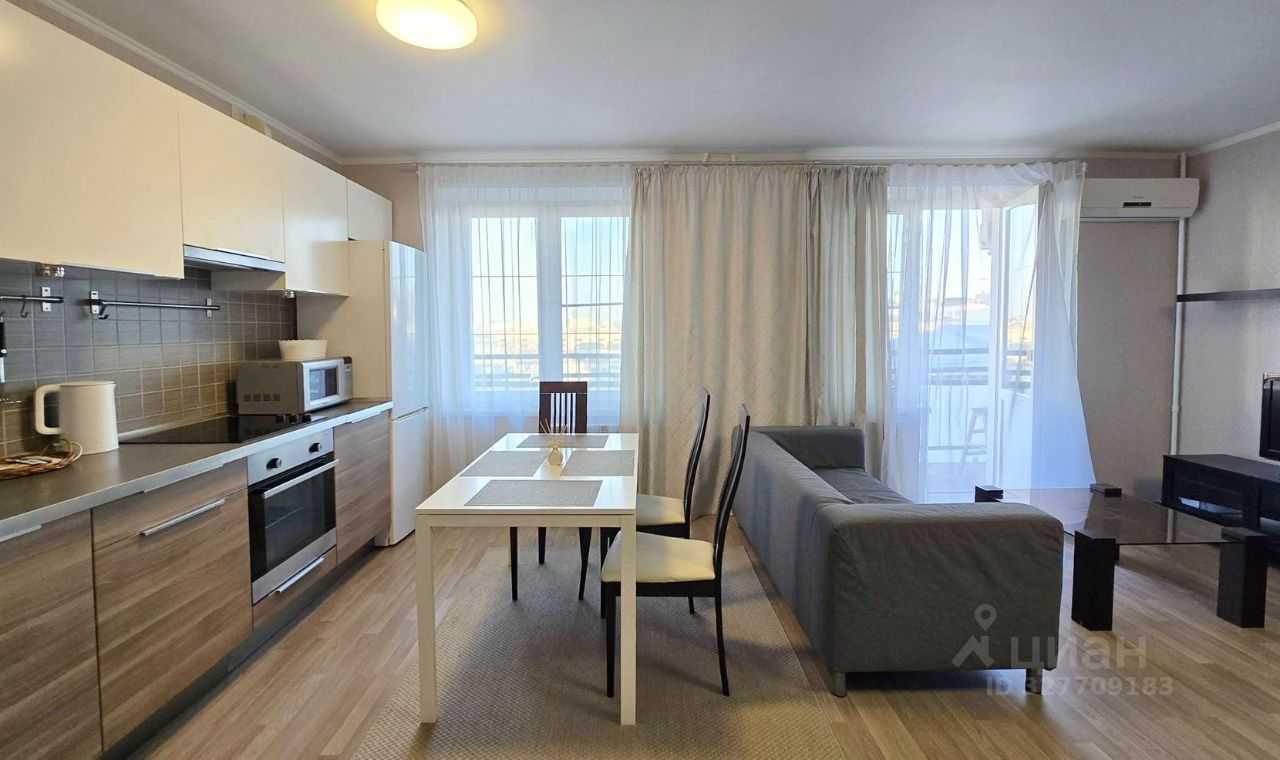 1-комнатная квартира, 42 м² — фотография 2