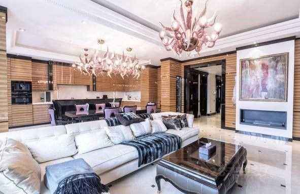 5-комнатная квартира, 200,5 м² — фотография 2