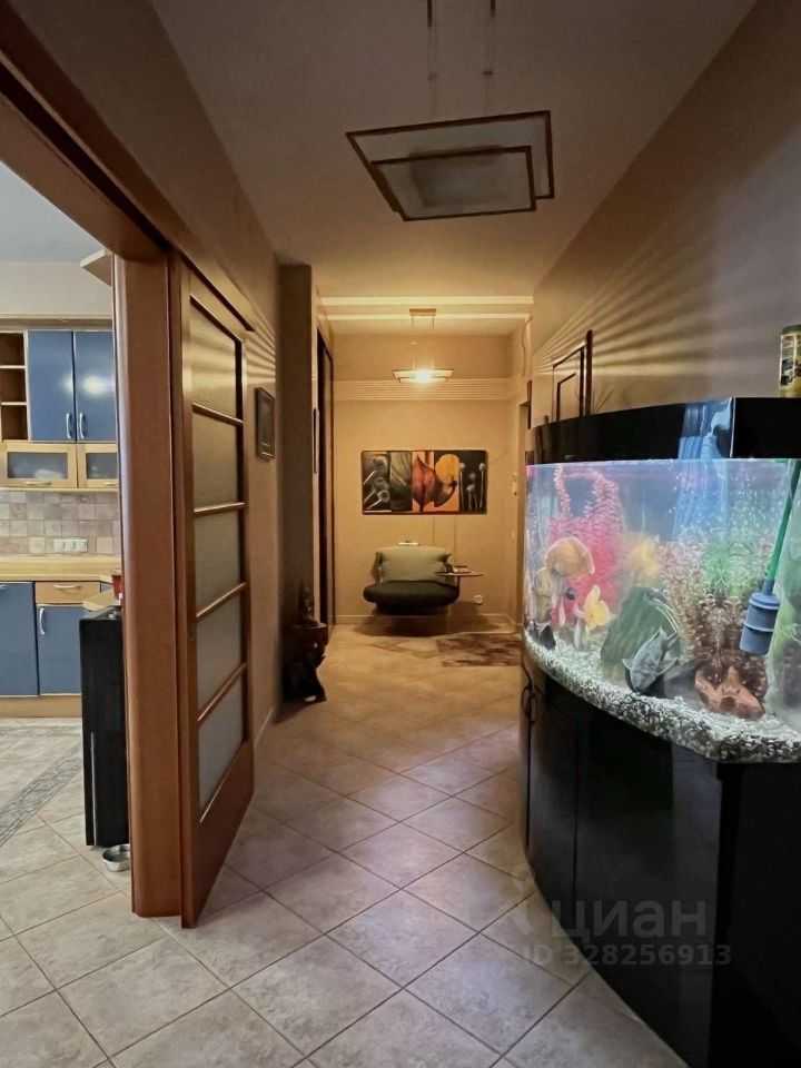 4-комнатная квартира, 155 м² — фотография 3