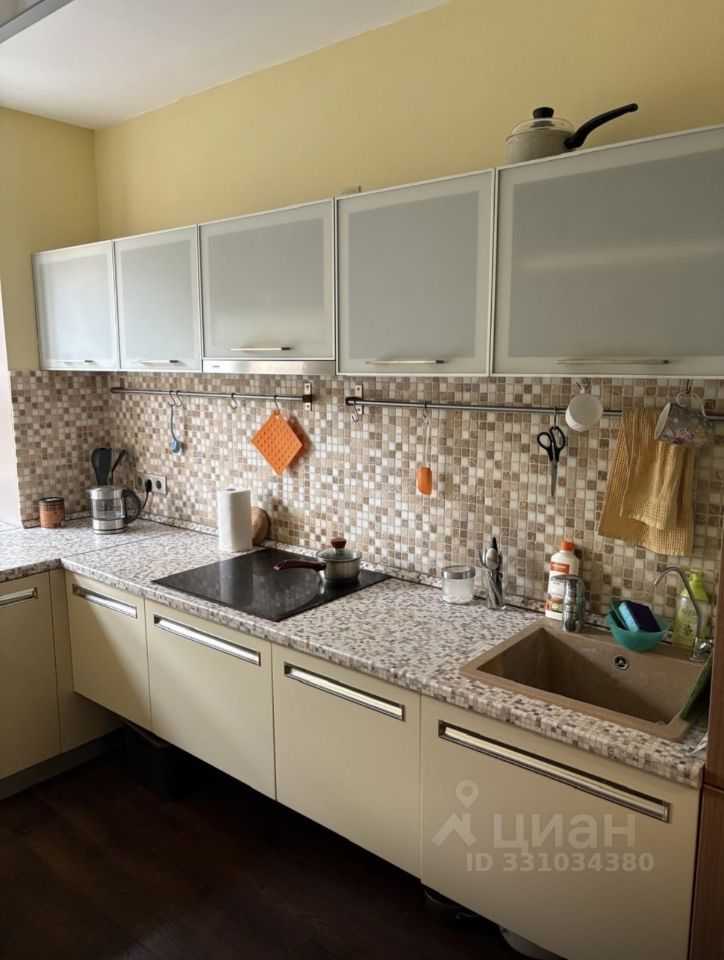 2-комнатная квартира, 56 м² — фотография 3