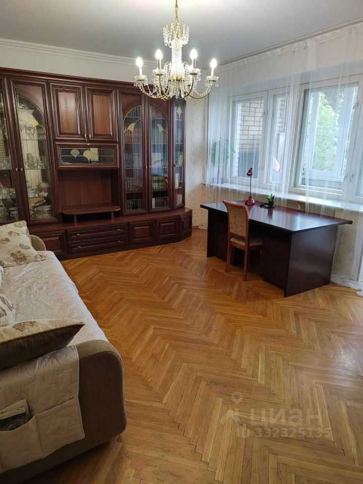 2-комнатная квартира, 60,7 м² — фотография 2