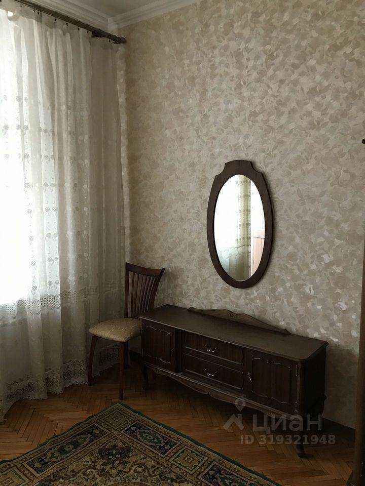 2-комнатная квартира, 68 м² — фотография 3