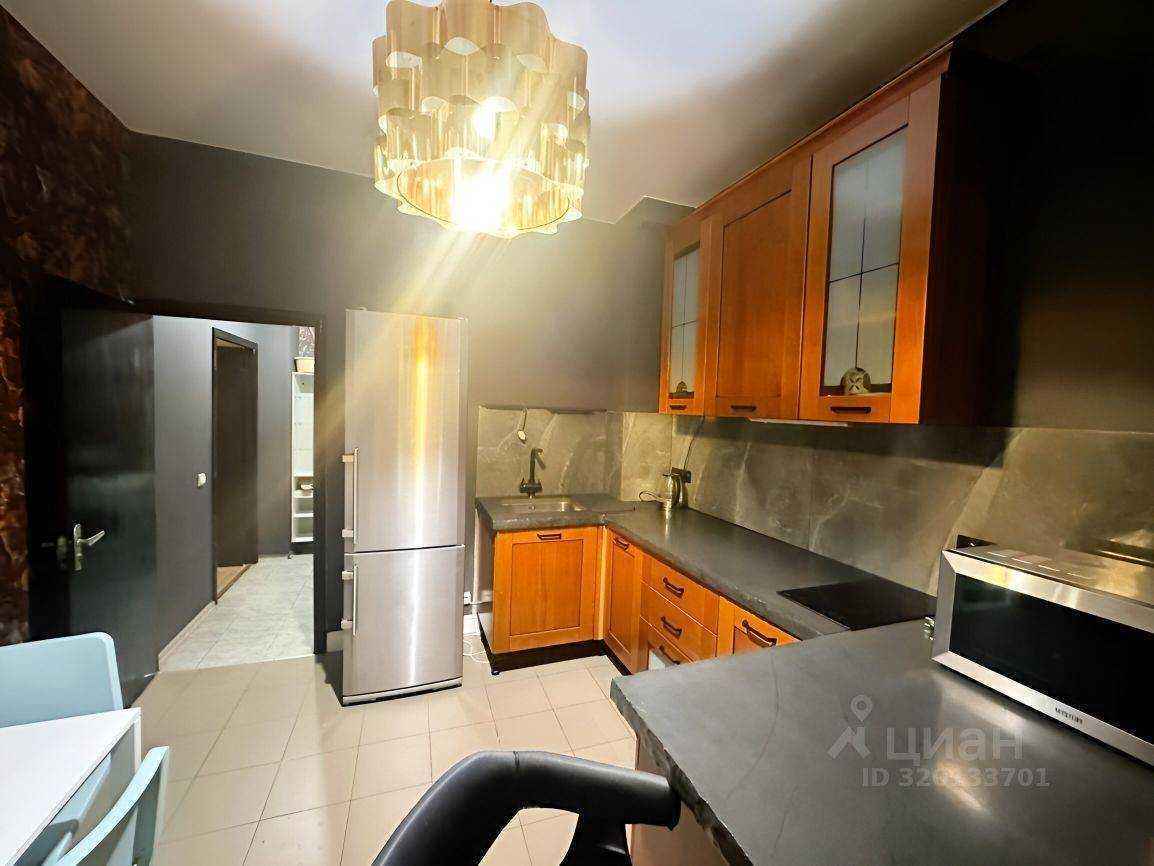 4-комнатная квартира, 90 м²