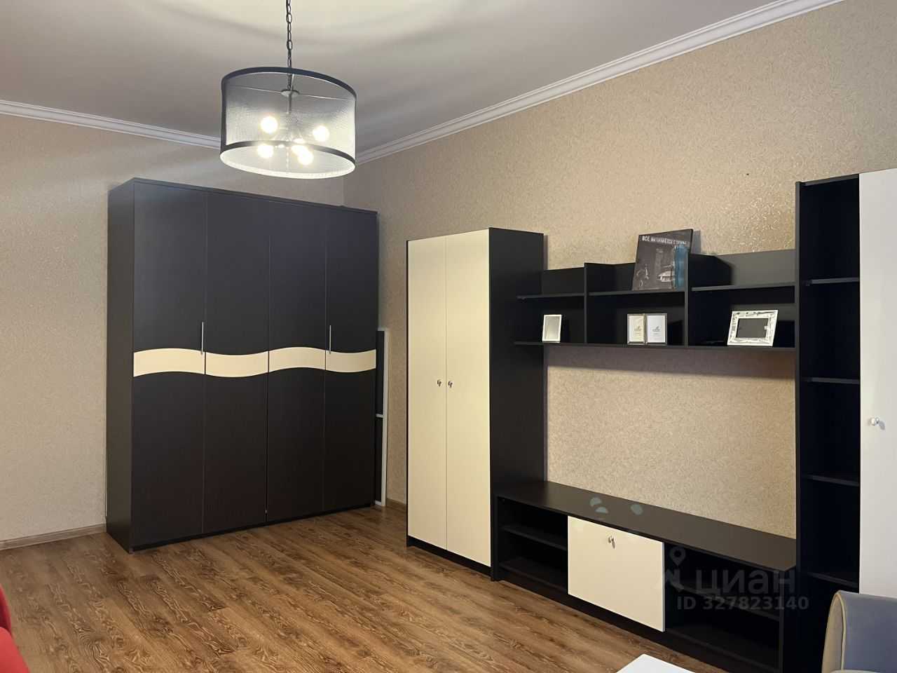 2-комнатная квартира, 55 м² — фотография 2