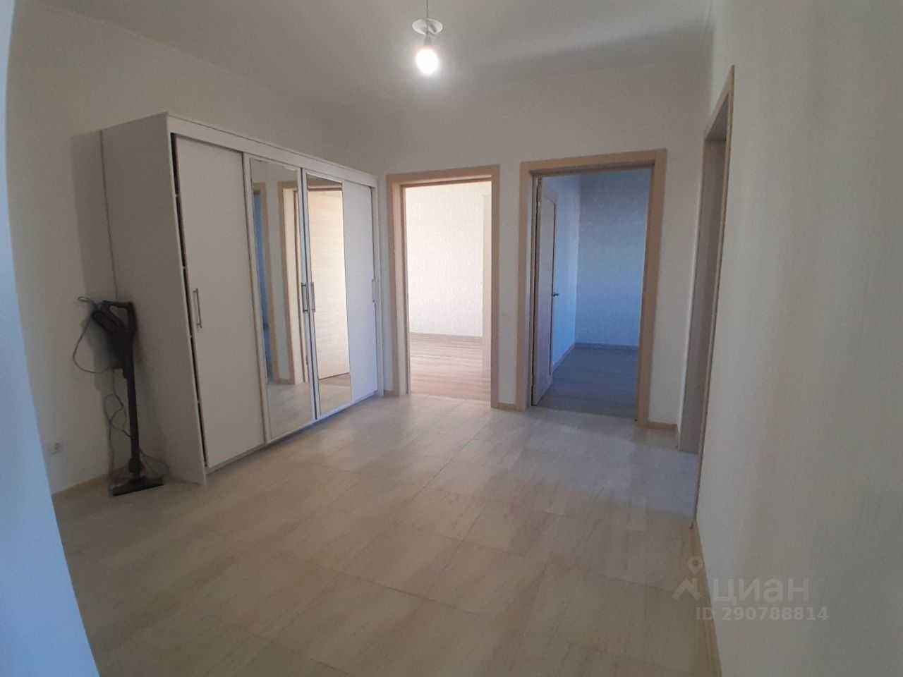 3-комнатная квартира, 80 м² — фотография 3