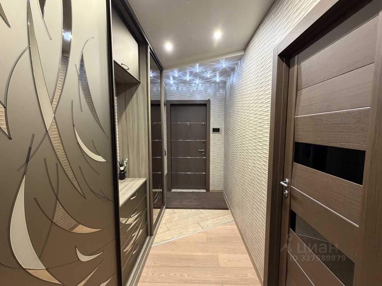 4-комнатная квартира, 100 м² — фотография 3