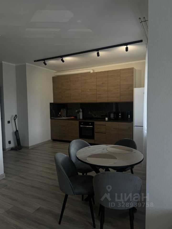 1-комнатная квартира, 49 м² — фотография 2