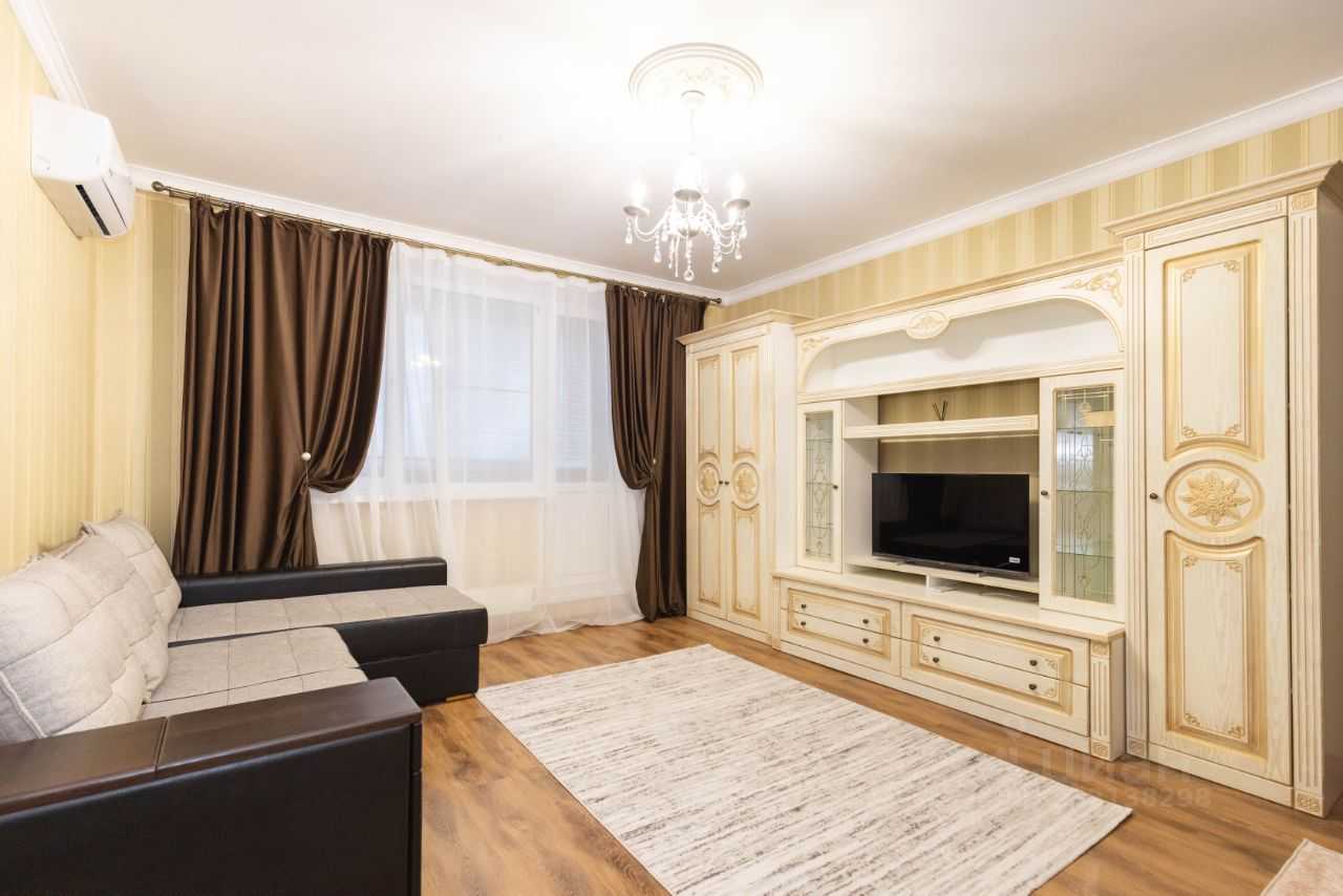 1-комнатная квартира, 50 м² — фотография 2