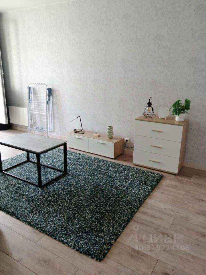 2-комнатная квартира, 57 м² — фотография 2