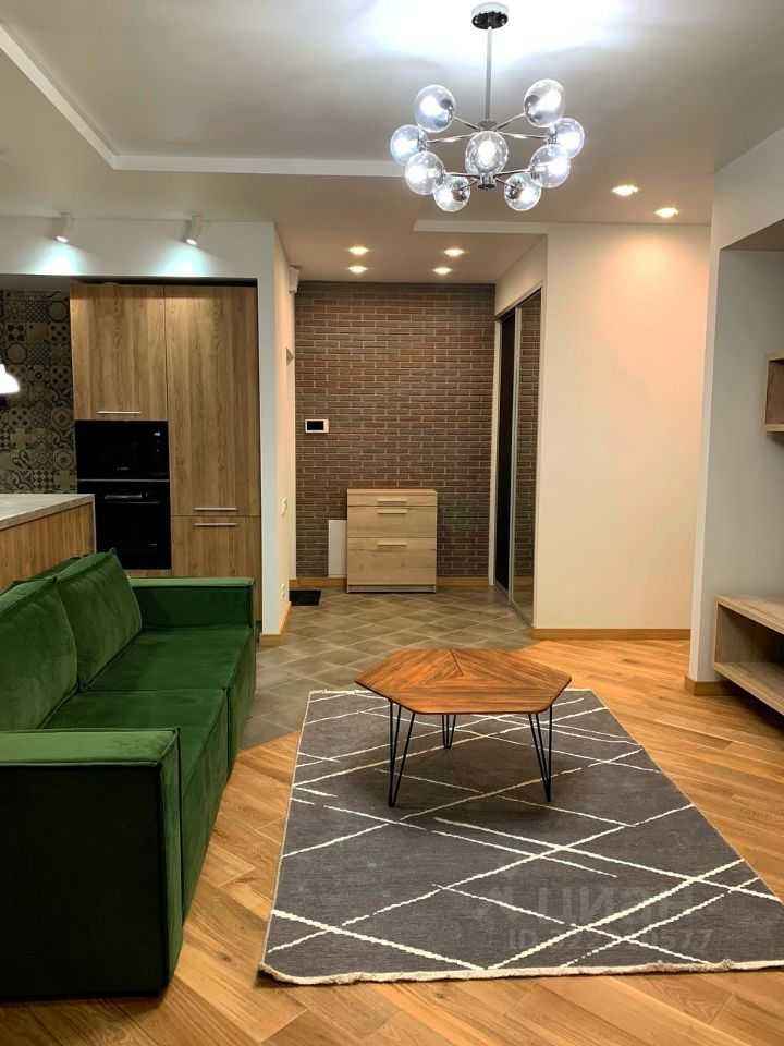 2-комнатная квартира, 68 м² — фотография 3