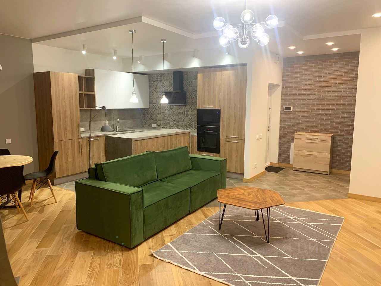 2-комнатная квартира, 68 м² — фотография 2